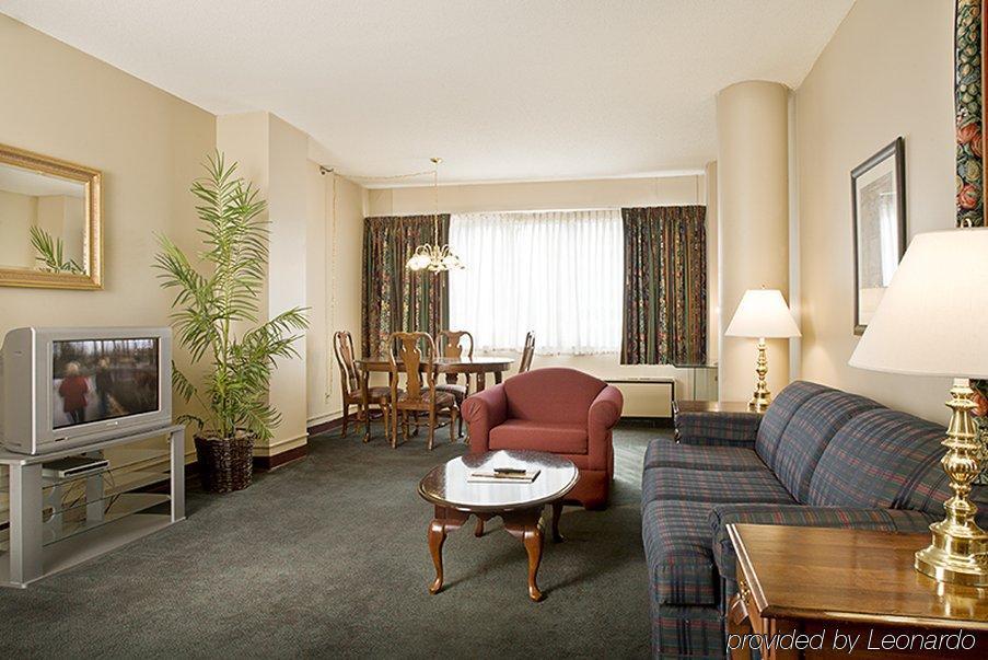 Garfield Suites Hotel Цинциннати Экстерьер фото
