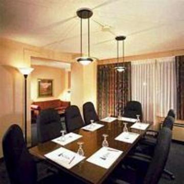 Garfield Suites Hotel Цинциннати Экстерьер фото